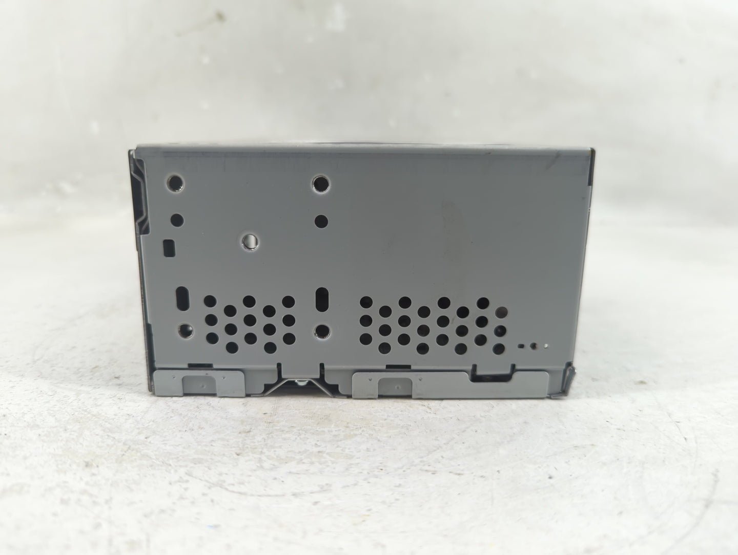 2017-2018 Ford F-150 Radio AM FM Cd Player Receiver Replacement P/N:JL3T-19C107-AA Fits Fits 2017 2018 OEM Used Auto Parts -