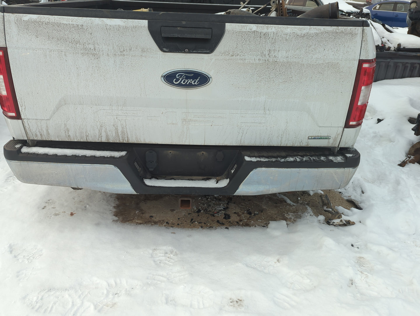 2015-2020 Ford F-150 Rear Bumper Assembly Oem 1361742 - Oemusedautoparts1.com