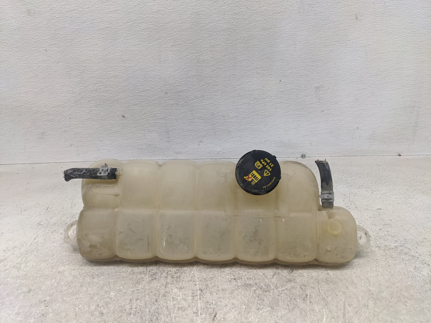 2015-2022 Ford F-150 Radiator Coolant Overflow Expansion Tank Bottle 1366839 - Oemusedautoparts1.com
