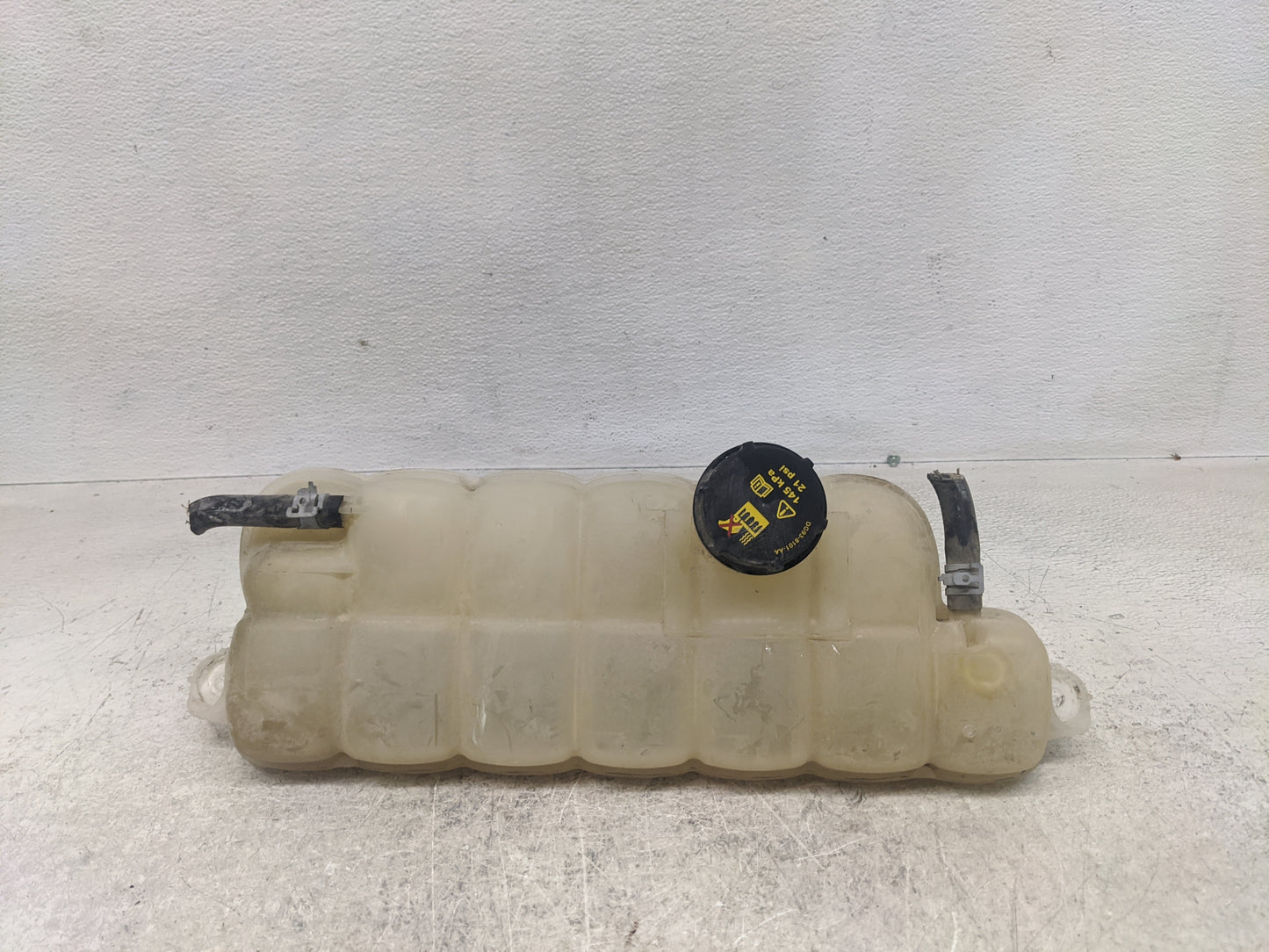 2015-2022 Ford F-150 Radiator Coolant Overflow Expansion Tank Bottle 1366839 - Oemusedautoparts1.com