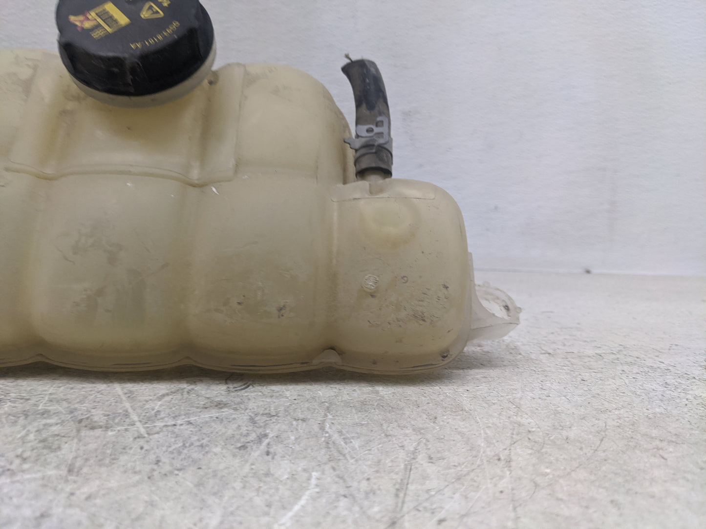 2015-2022 Ford F-150 Radiator Coolant Overflow Expansion Tank Bottle 1366839 - Oemusedautoparts1.com