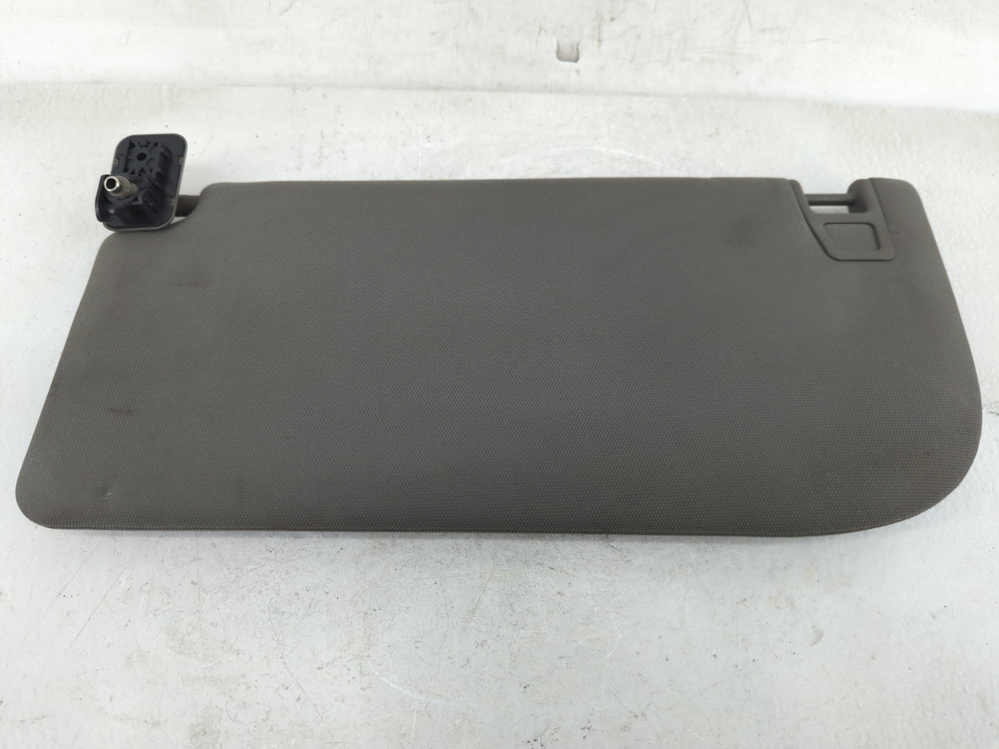 2018-2020 Ford F-150 Sun Visor Shade Replacement Driver Left Mirror Fits Fits 2018 2019 2020 OEM Used Auto Parts - Oemusedau
