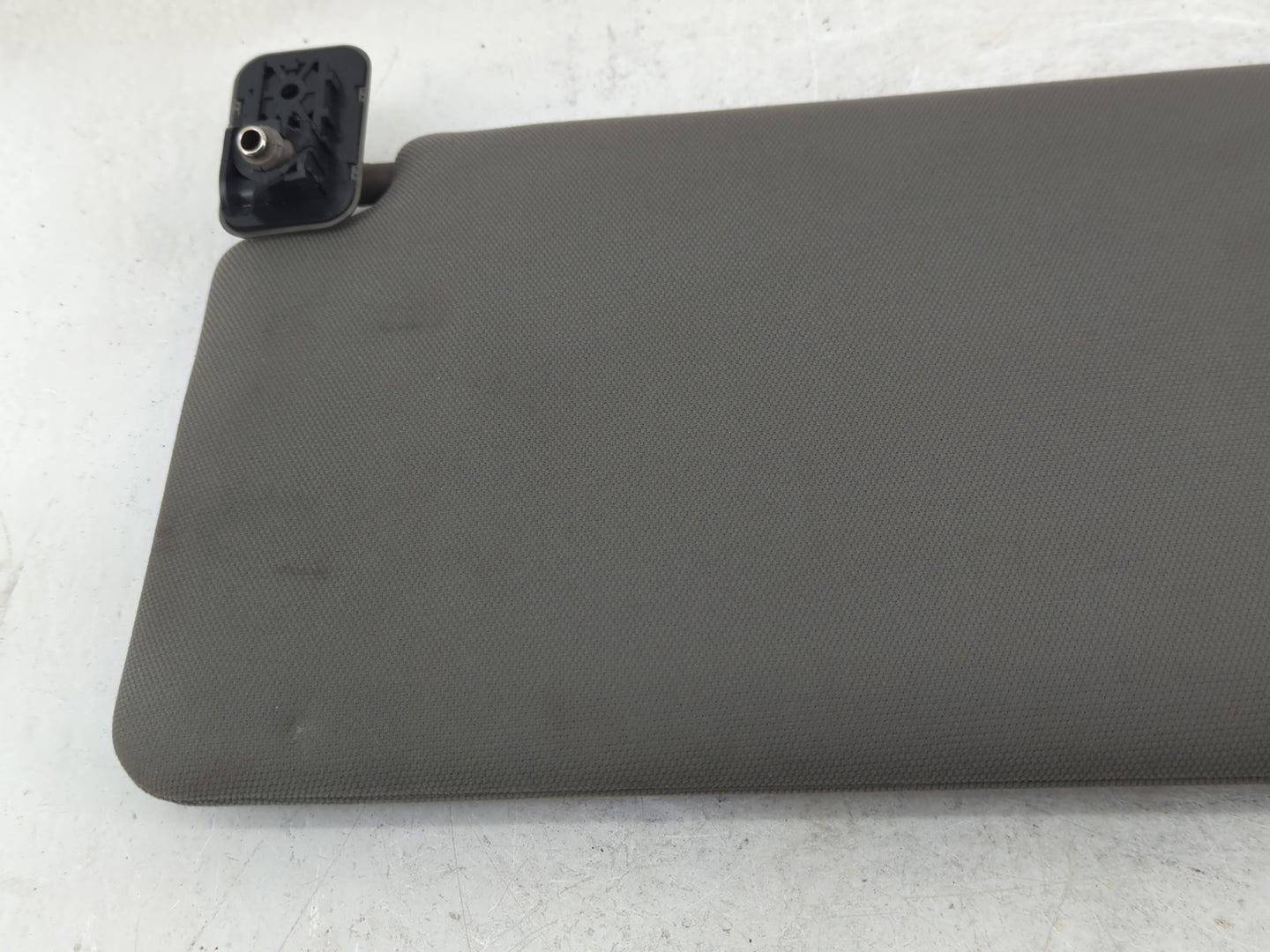 2018-2020 Ford F-150 Sun Visor Shade Replacement Driver Left Mirror Fits Fits 2018 2019 2020 OEM Used Auto Parts - Oemusedau