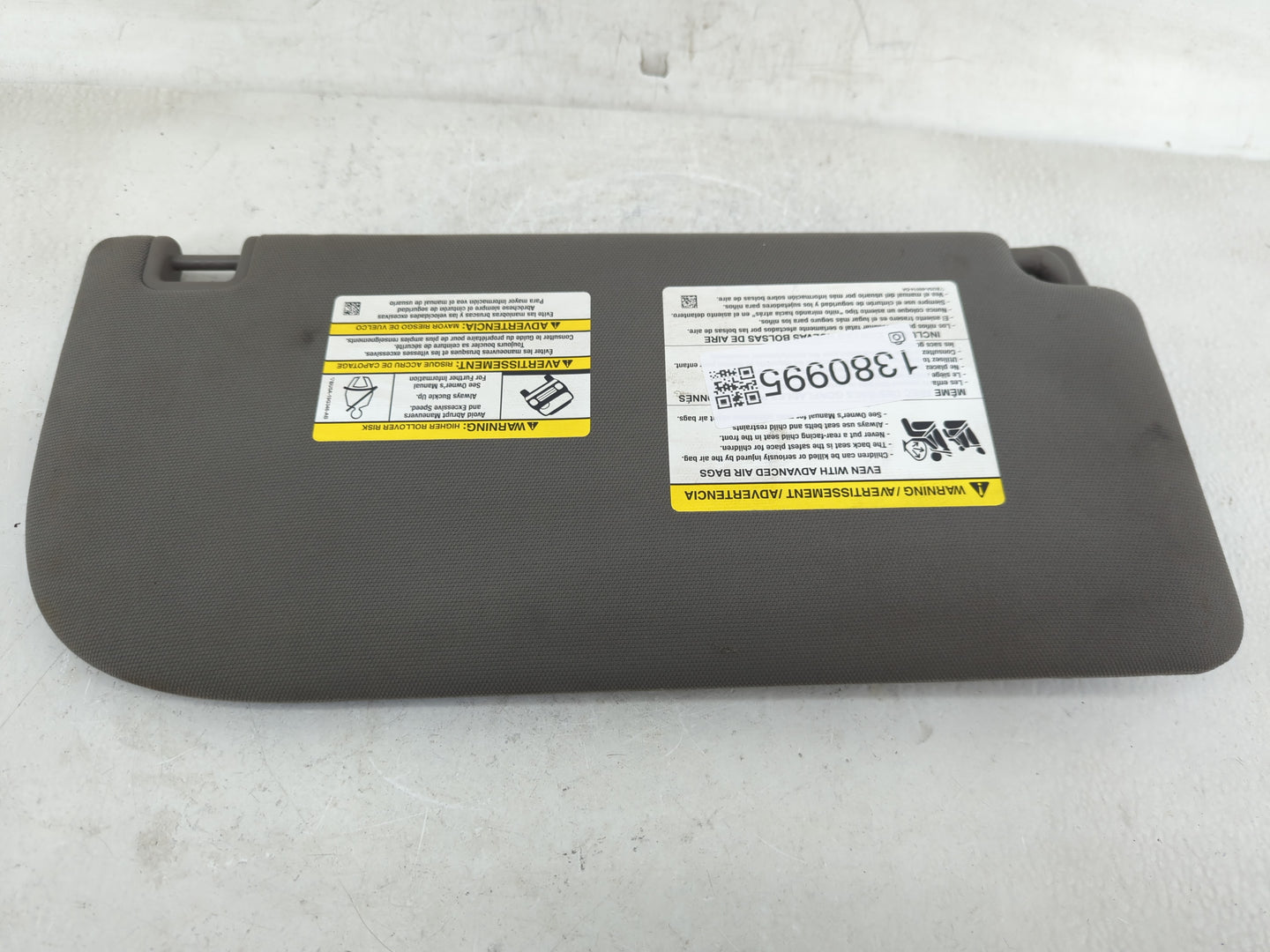 2018-2020 Ford F-150 Sun Visor Shade Replacement Driver Left Mirror Fits Fits 2018 2019 2020 OEM Used Auto Parts - Oemusedau