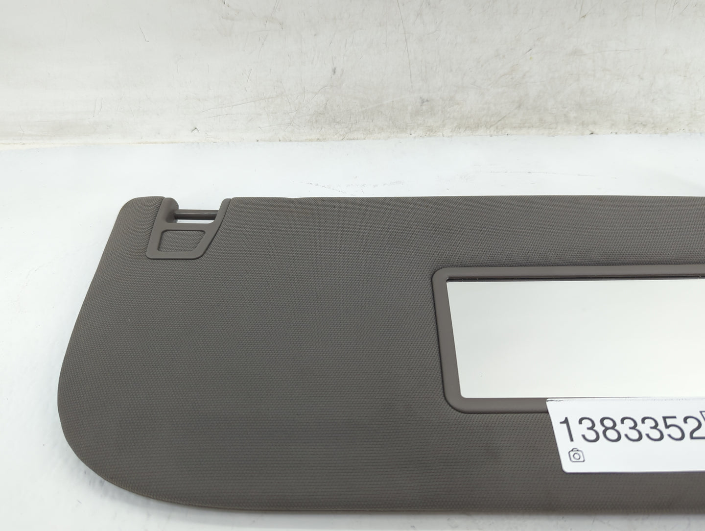 2018-2020 Ford F-150 Sun Visor Shade Replacement Passenger Right Mirror Fits Fits 2018 2019 2020 OEM Used Auto Parts - Oemus