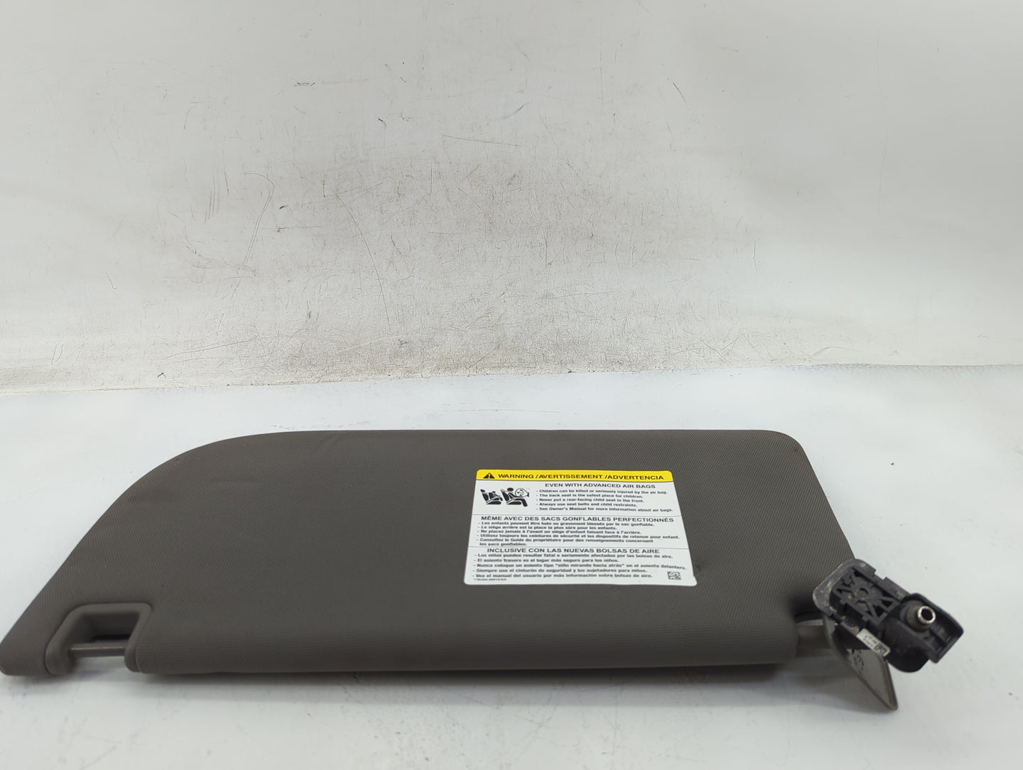 2018-2020 Ford F-150 Sun Visor Shade Replacement Passenger Right Mirror Fits Fits 2018 2019 2020 OEM Used Auto Parts - Oemus