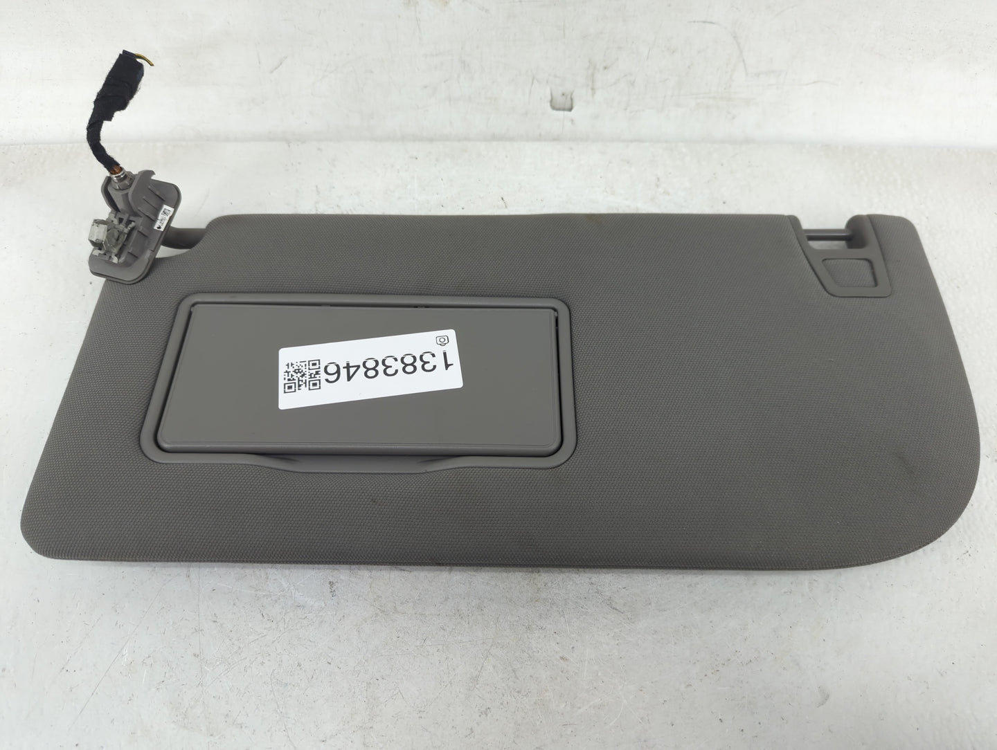 2018-2020 Ford F-150 Sun Visor Shade Replacement Passenger Right Mirror Fits Fits 2018 2019 2020 OEM Used Auto Parts - Oemus