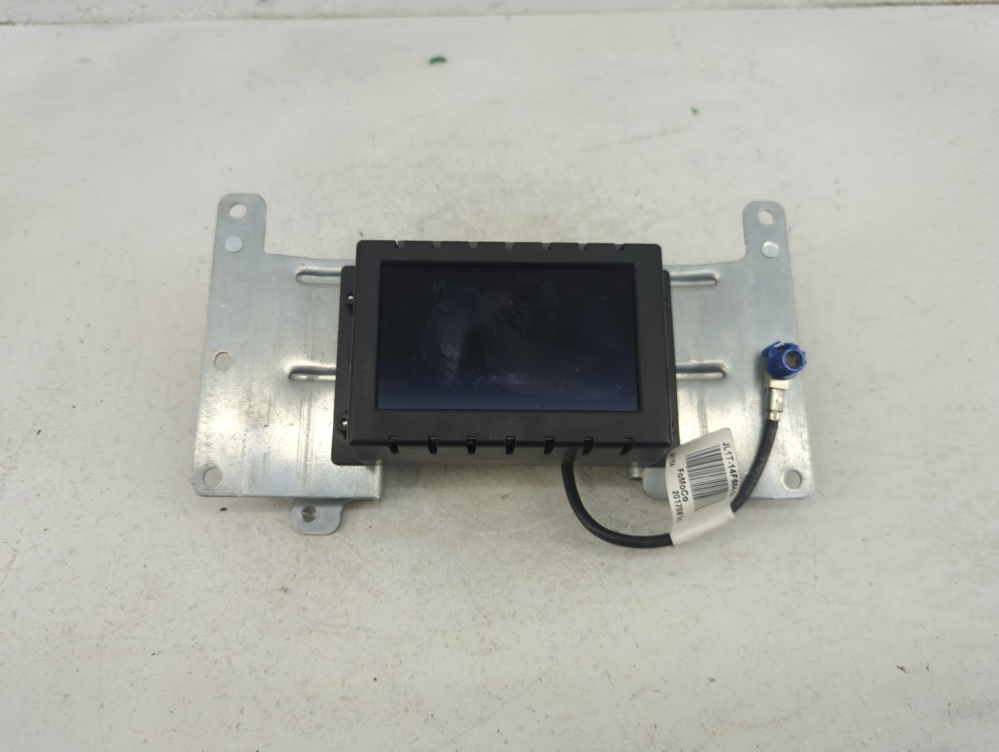 2018 Ford F-150 Radio AM FM Cd Player Receiver Replacement P/N:JL3T-18B955-EB Fits Fits 2017 OEM Used Auto Parts - Oemusedau