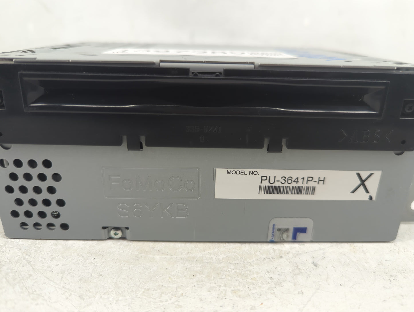 2017-2018 Ford F-150 Radio AM FM Cd Player Receiver Replacement P/N:GL3T-19C107-EF Fits Fits 2017 2018 OEM Used Auto Parts -