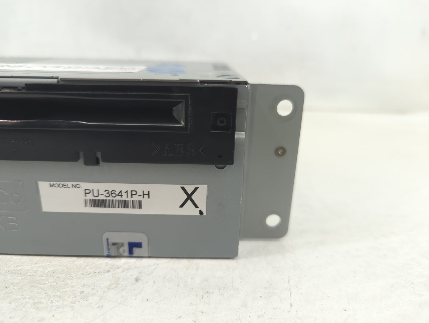 2017-2018 Ford F-150 Radio AM FM Cd Player Receiver Replacement P/N:GL3T-19C107-EF Fits Fits 2017 2018 OEM Used Auto Parts -