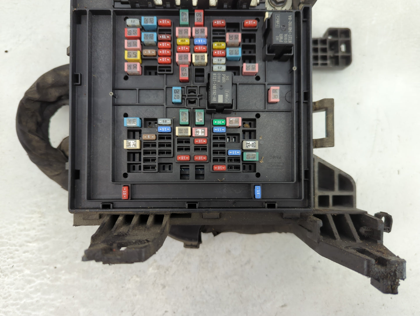 2018-2020 Ford F-150 Fusebox Fuse Box Panel Relay Module P/N:JU5T-14A003-EA Fits Fits 2018 2019 2020 OEM Used Auto Parts - O
