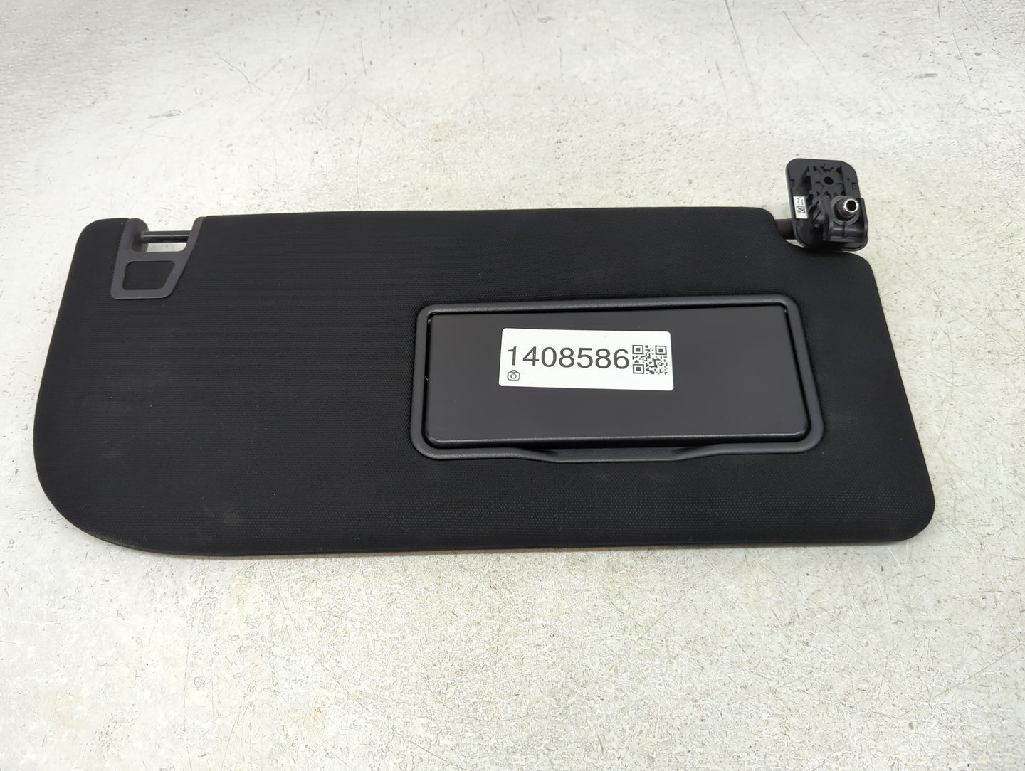 2018-2020 Ford F-150 Sun Visor Shade Replacement Passenger Right Mirror Fits Fits 2018 2019 2020 OEM Used Auto Parts - Oemus