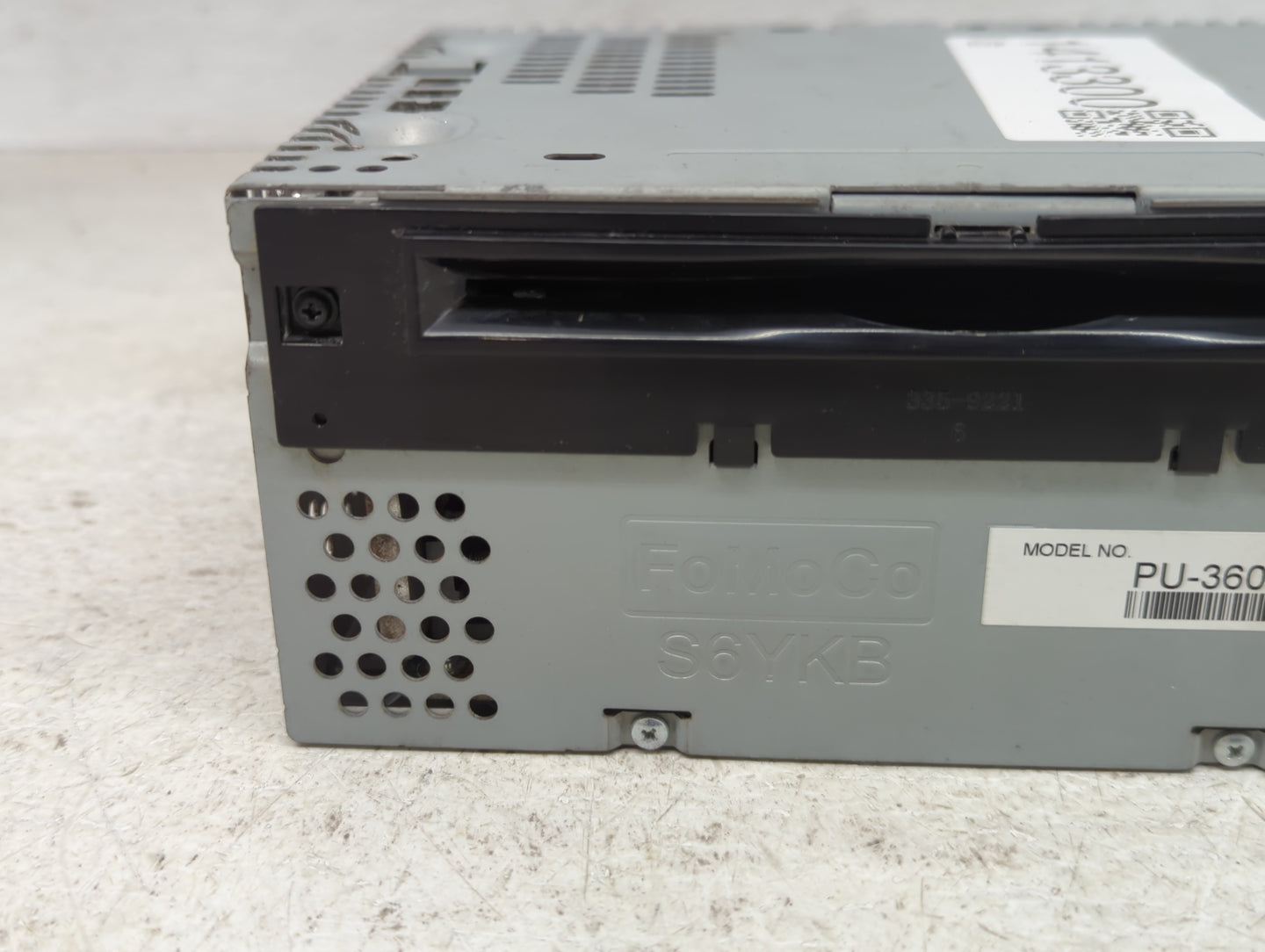 2017-2018 Ford F-150 Radio AM FM Cd Player Receiver Replacement P/N:HL3T-19C107-AB Fits Fits 2017 2018 OEM Used Auto Parts -