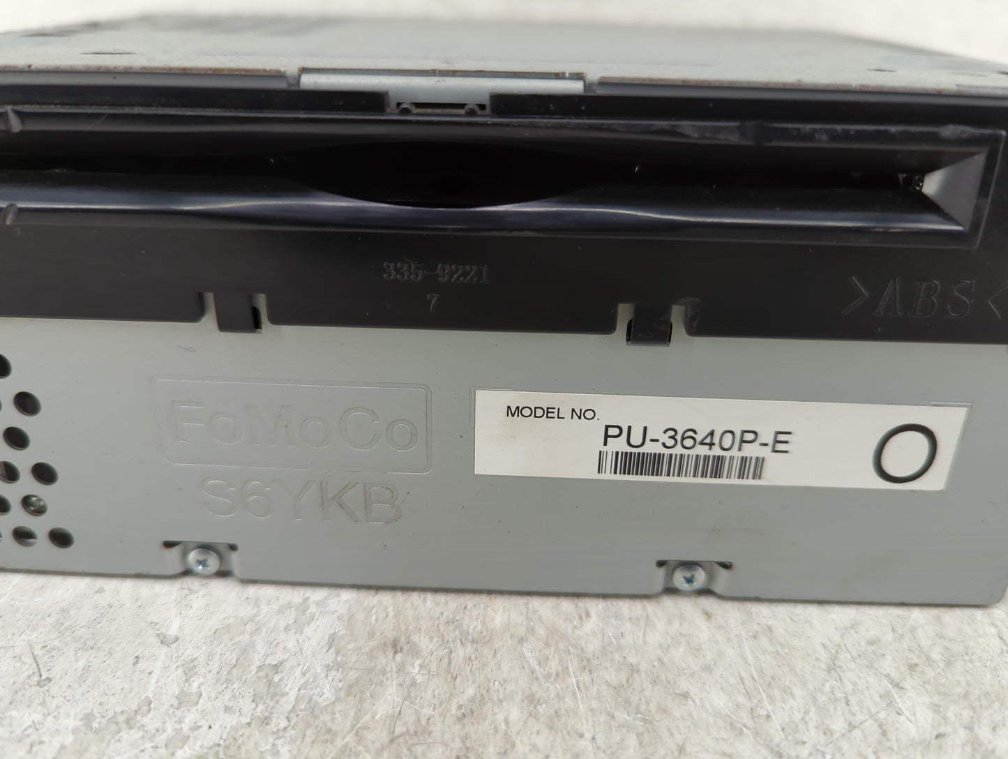 2017-2018 Ford F-150 Radio AM FM Cd Player Receiver Replacement P/N:HL3T-19C107-BC Fits Fits 2017 2018 OEM Used Auto Parts -