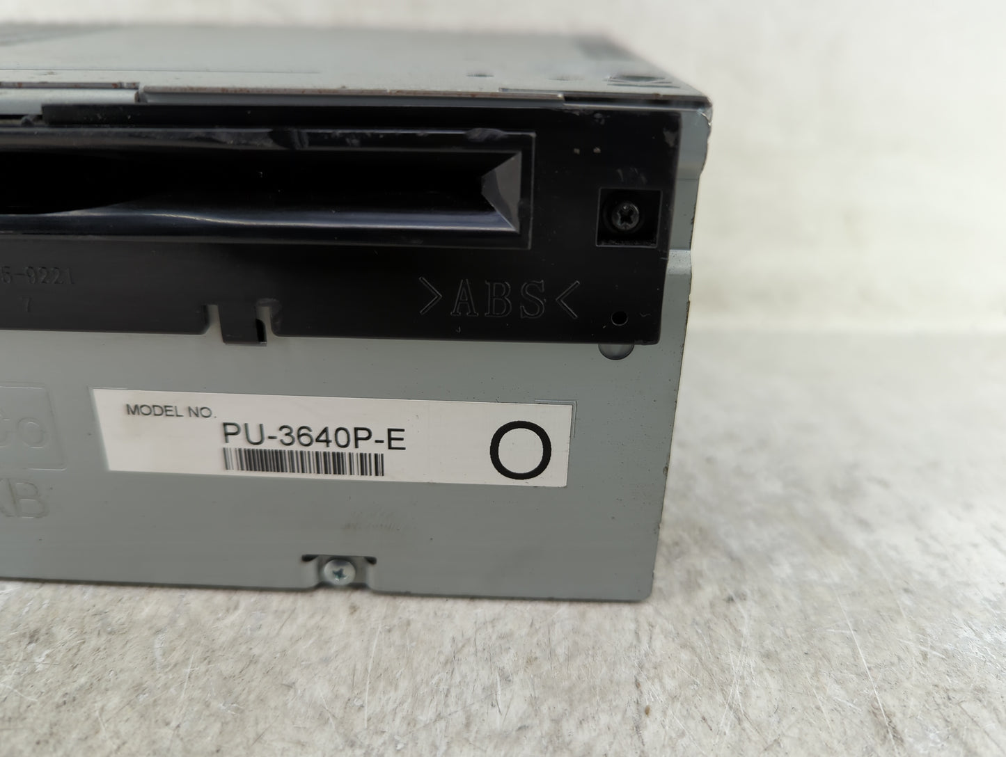 2017-2018 Ford F-150 Radio AM FM Cd Player Receiver Replacement P/N:HL3T-19C107-BC Fits Fits 2017 2018 OEM Used Auto Parts -