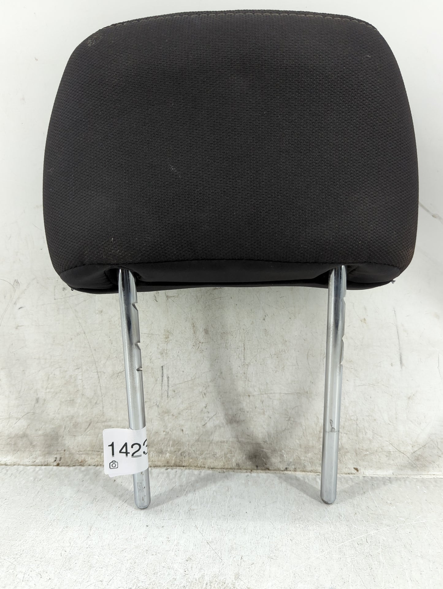 2018-2020 Ford F-150 Headrest Head Rest Front Driver Seat Black - Oemusedautoparts1.com