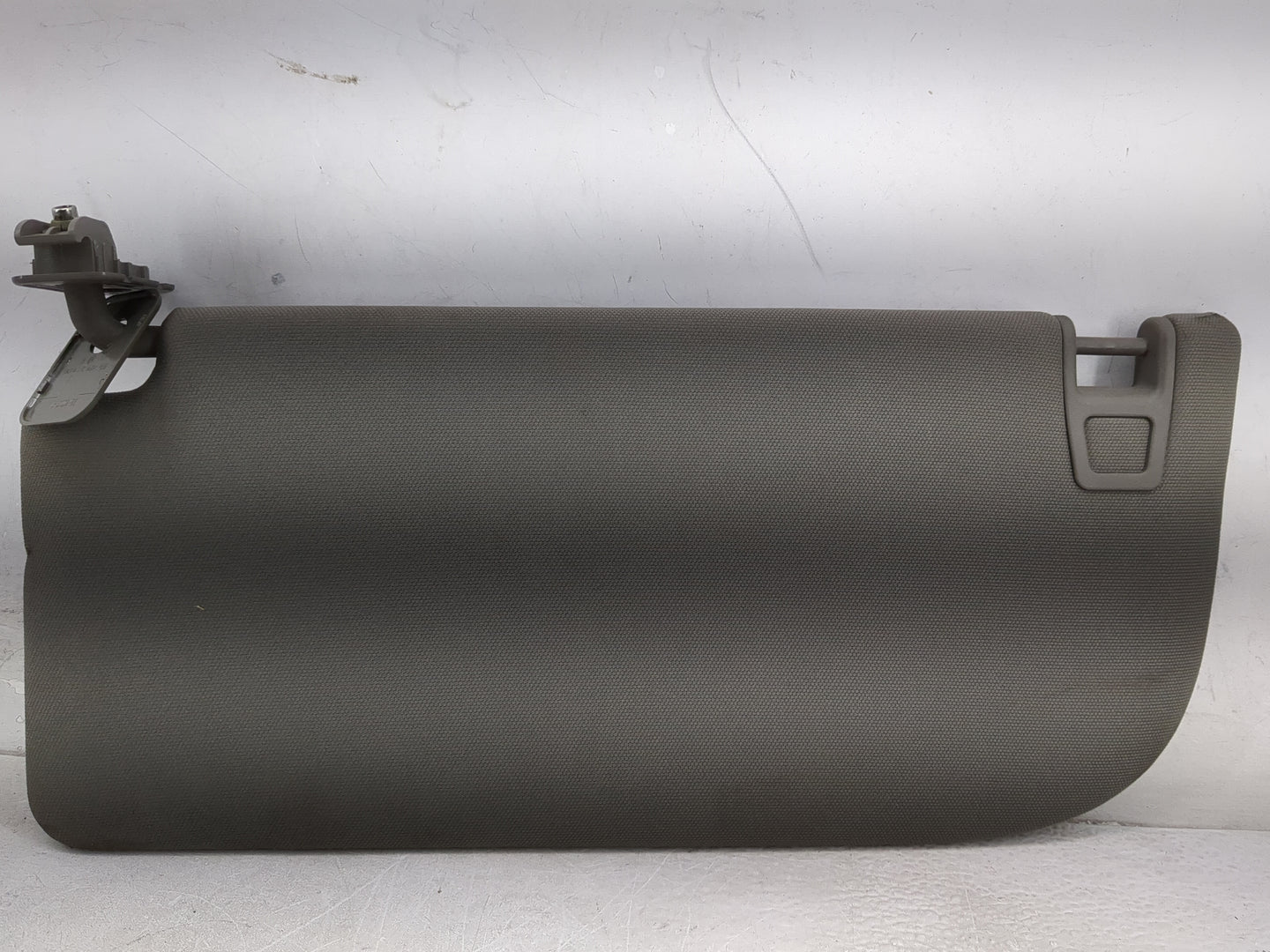 2018-2020 Ford F-150 Sun Visor Shade Replacement Driver Left Mirror Fits Fits 2018 2019 2020 OEM Used Auto Parts - Oemusedau