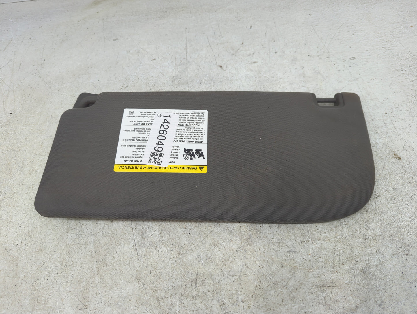 2018-2020 Ford F-150 Sun Visor Shade Replacement Passenger Right Mirror Fits Fits 2018 2019 2020 OEM Used Auto Parts - Oemus