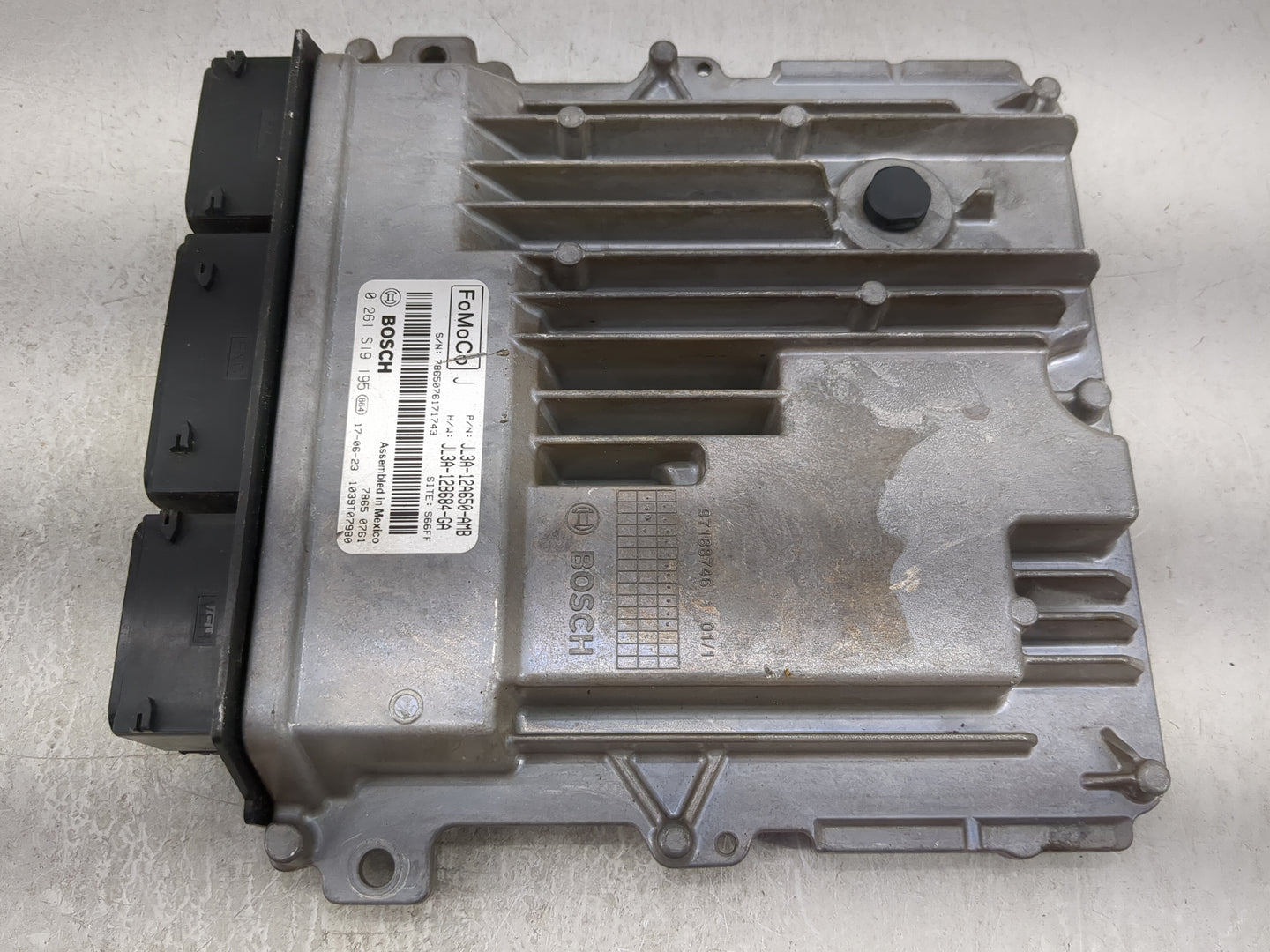 2018-2020 Ford F-150 PCM Engine Control Computer ECU ECM PCU OEM P/N:JL3A-12A650-AMB 0 261 S19 195 Fits Fits 2018 2019 2020 