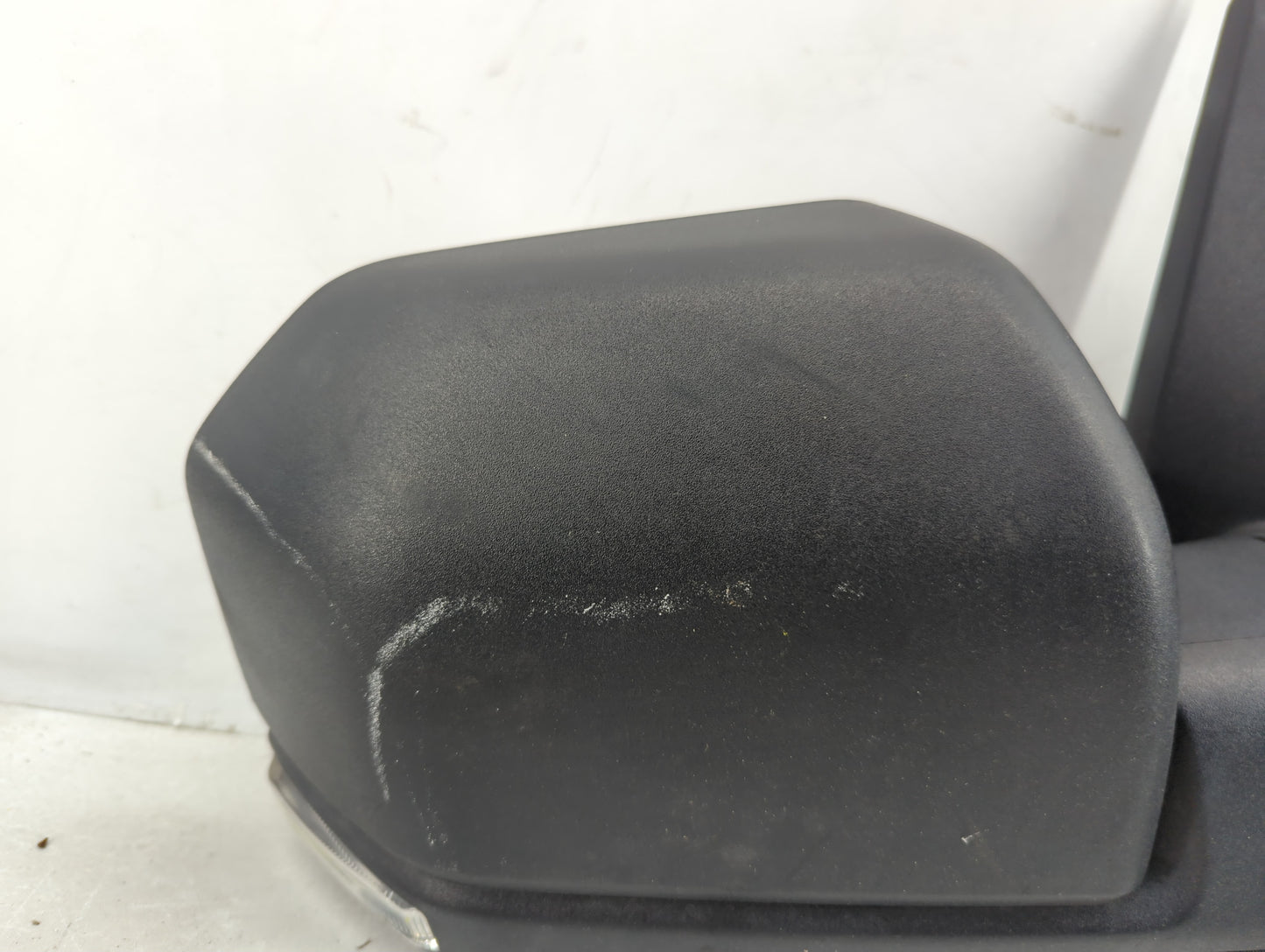 2015-2018 Ford F-150 Passenger Side View Mirror - Right Door Mirror OEM Used - Oemusedautoparts1.com