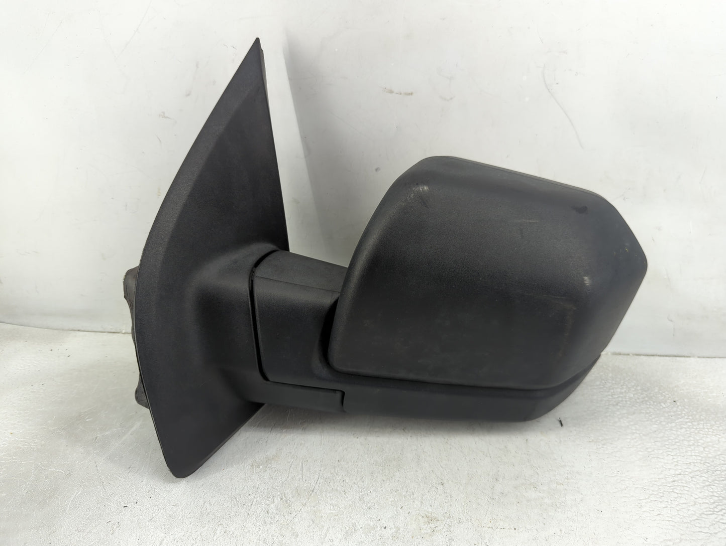 2015-2018 Ford F-150 Driver Side View Mirror - Left Door Mirror OEM Used - Oemusedautoparts1.com