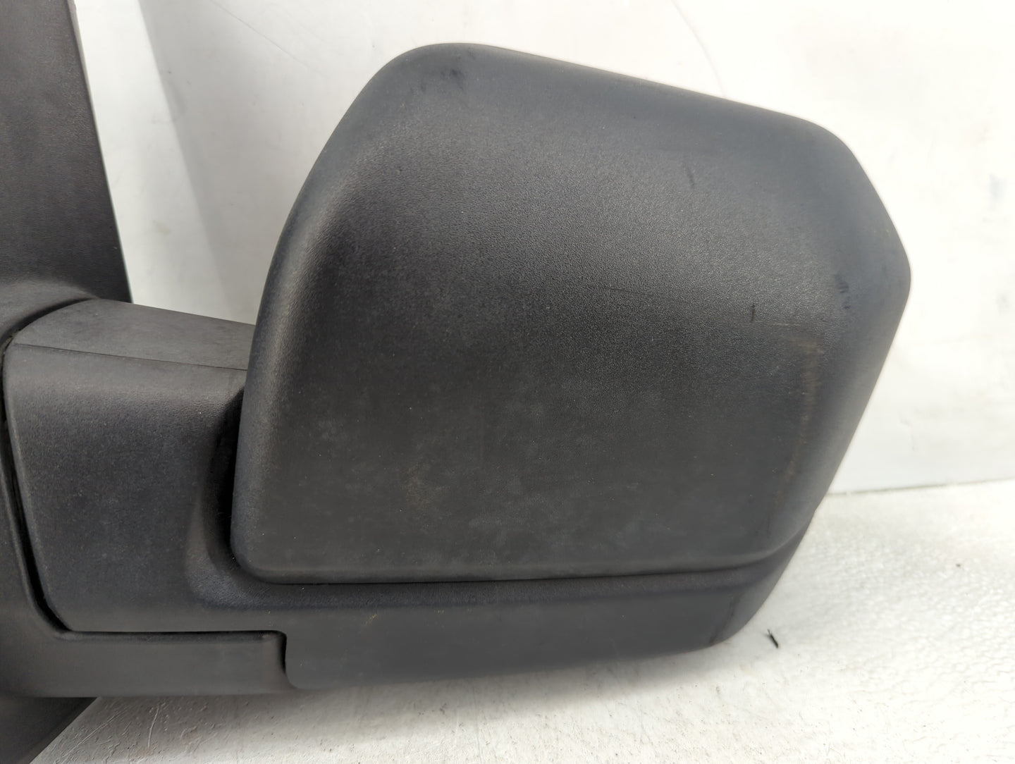 2015-2018 Ford F-150 Driver Side View Mirror - Left Door Mirror OEM Used - Oemusedautoparts1.com
