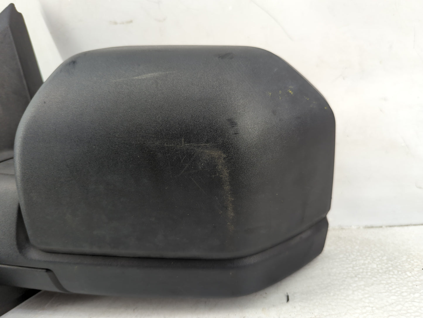 2015-2018 Ford F-150 Driver Side View Mirror - Left Door Mirror OEM Used - Oemusedautoparts1.com