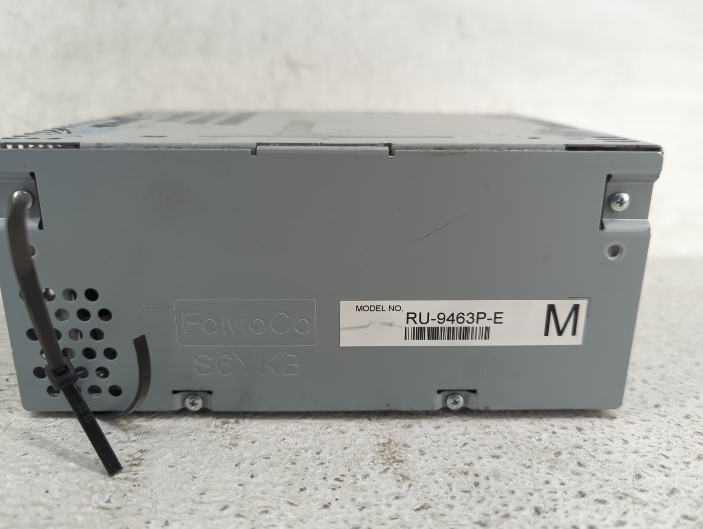 2017-2018 Ford F-150 Radio AM FM Cd Player Receiver Replacement P/N:JL3T-18D832-AA RU-9463P-E Fits Fits 2017 2018 OEM Used A