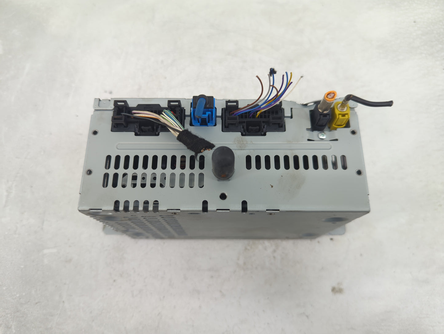 2018 Ford F-150 Radio AM FM Cd Player Receiver Replacement P/N:JL3T-19C107-CG Fits OEM Used Auto Parts - Oemusedautoparts1.c