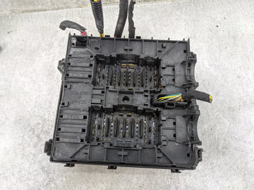 2018-2020 Ford F-150 Fusebox Fuse Box Panel Relay Module P/N:JL3T-14D068-ED JL3T-14D068-BB Fits Fits 2018 2019 2020 OEM Used
