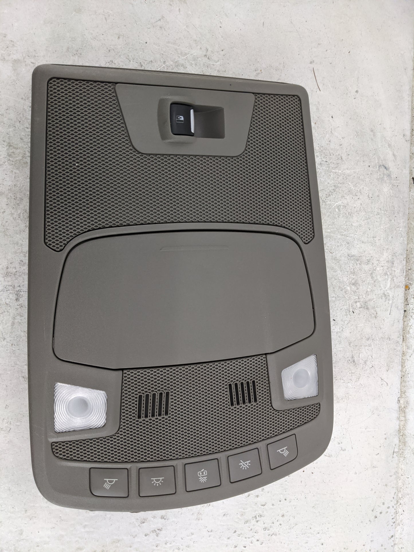 2015-2020 Ford F-150 Overhead Roof Console Interior Dome Light 1483001 - Oemusedautoparts1.com