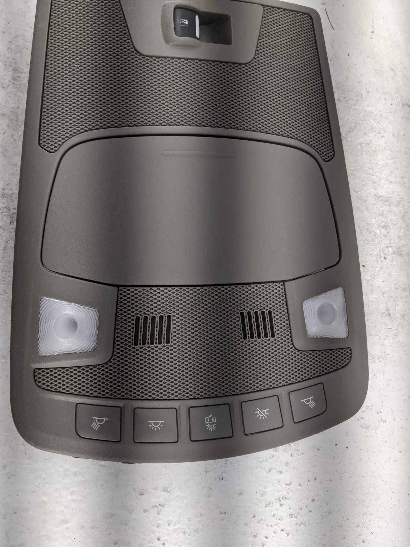2015-2020 Ford F-150 Overhead Roof Console Interior Dome Light 1483001 - Oemusedautoparts1.com