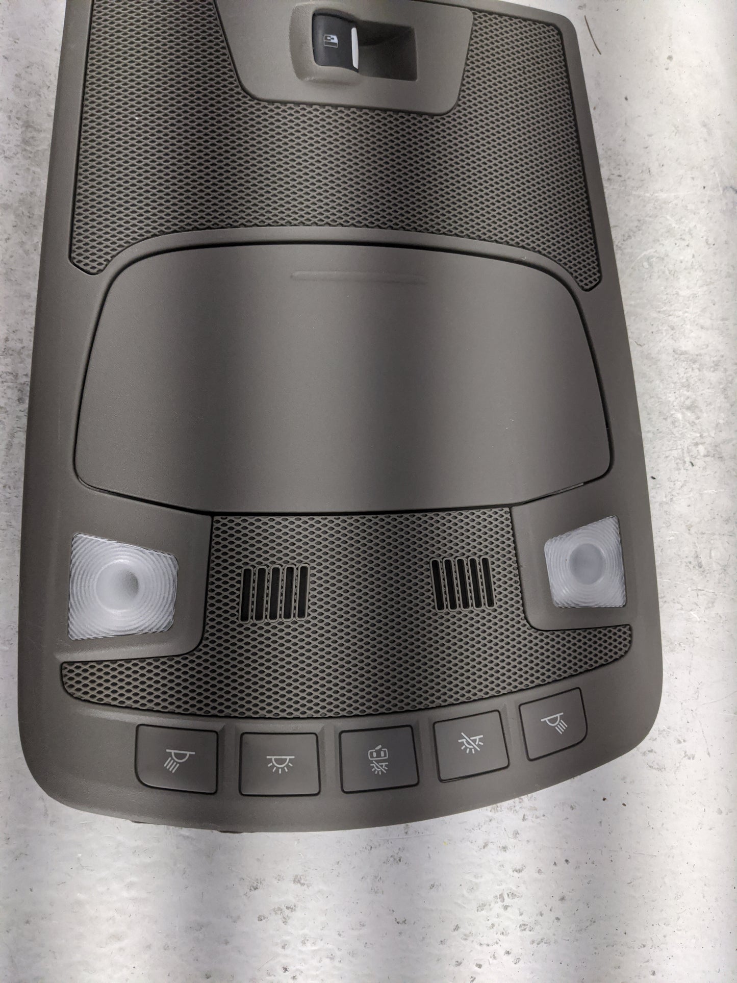 2015-2020 Ford F-150 Overhead Roof Console Interior Dome Light 1483001 - Oemusedautoparts1.com
