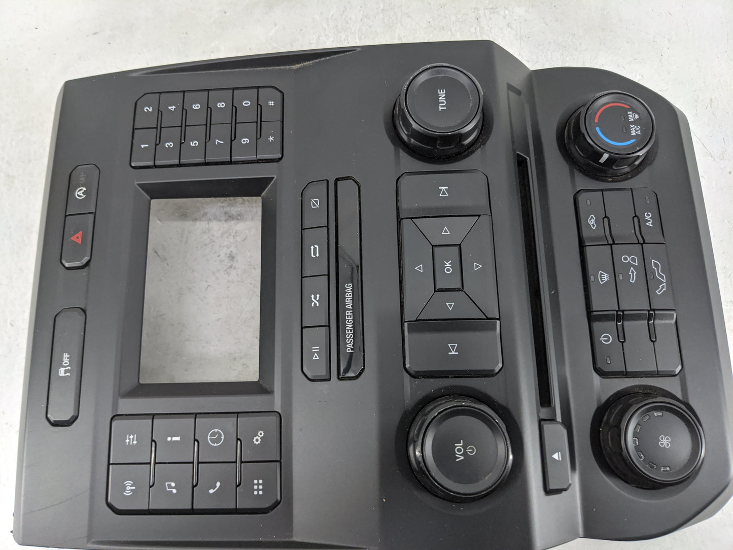 2018-2018 Ford F-150 Radio Control Panel 1483032 - Oemusedautoparts1.com