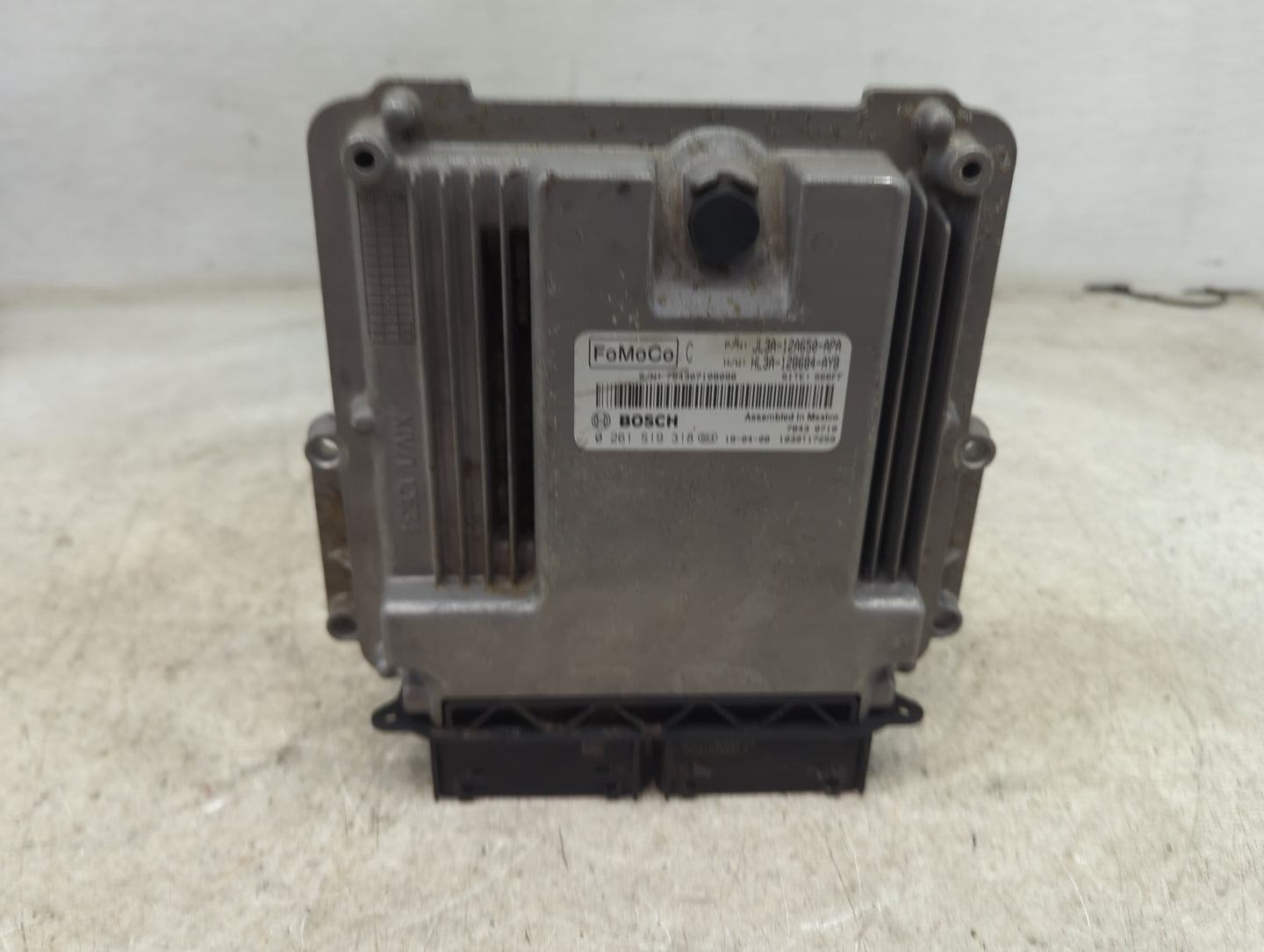 2017-2018 Ford F-150 PCM Engine Control Computer ECU ECM PCU OEM P/N:JL3A-12A650-APA HL3A-12B684-AYB Fits Fits 2017 2018 OEM
