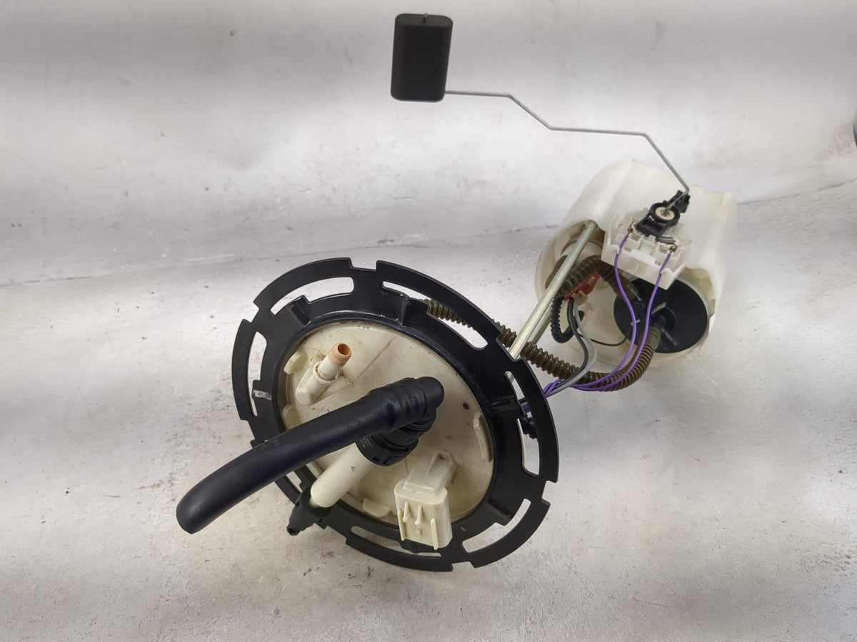 2015-2020 Ford F-150 Electrical Gas Fuel Pump Assembly 1492946 - Oemusedautoparts1.com