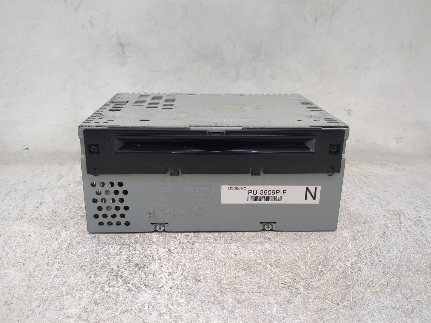 2017-2018 Ford F-150 Radio AM FM Cd Player Receiver Replacement P/N:PU-3609P-F JL3T-19C107-AA Fits Fits 2017 2018 OEM Used A