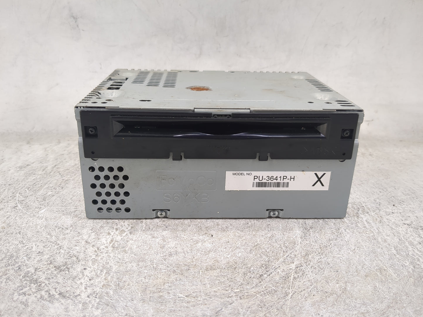 2018 Ford F-150 Radio AM FM Cd Player Receiver Replacement P/N:PU-3641P-H JL3T-19C107-EB Fits OEM Used Auto Parts - Oemuseda