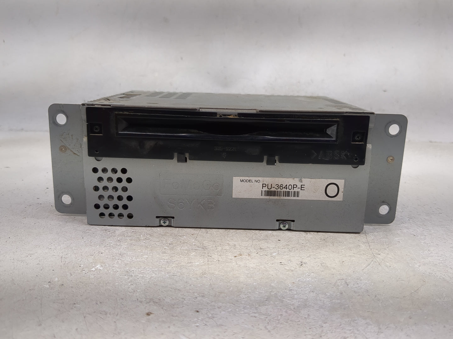2017-2018 Ford F-150 Radio AM FM Cd Player Receiver Replacement P/N:PU-3640P-E HL3T-19C107-BC Fits Fits 2017 2018 OEM Used A