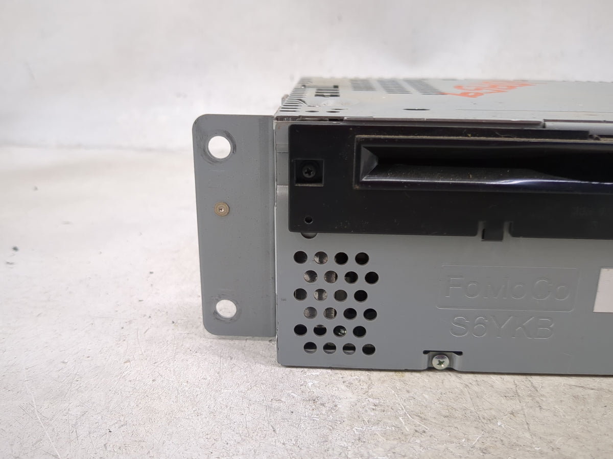 2017-2018 Ford F-150 Radio AM FM Cd Player Receiver Replacement P/N:PU-3640P-F S6YKB Fits Fits 2017 2018 OEM Used Auto Parts