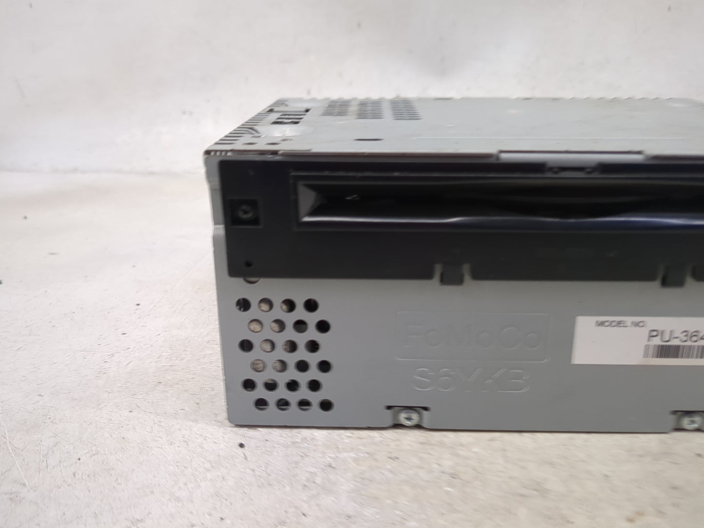 2017-2018 Ford F-150 Radio AM FM Cd Player Receiver Replacement P/N:PU-3640P-E Fits Fits 2017 2018 OEM Used Auto Parts - Oem