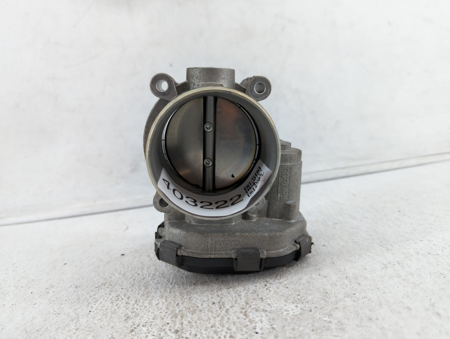 2017-2019 Ford F-150 Throttle Body P/N:71562054 HL3E-9F991-AA Fits Fits 2017 2018 2019 OEM Used Auto Parts - Oemusedautopart