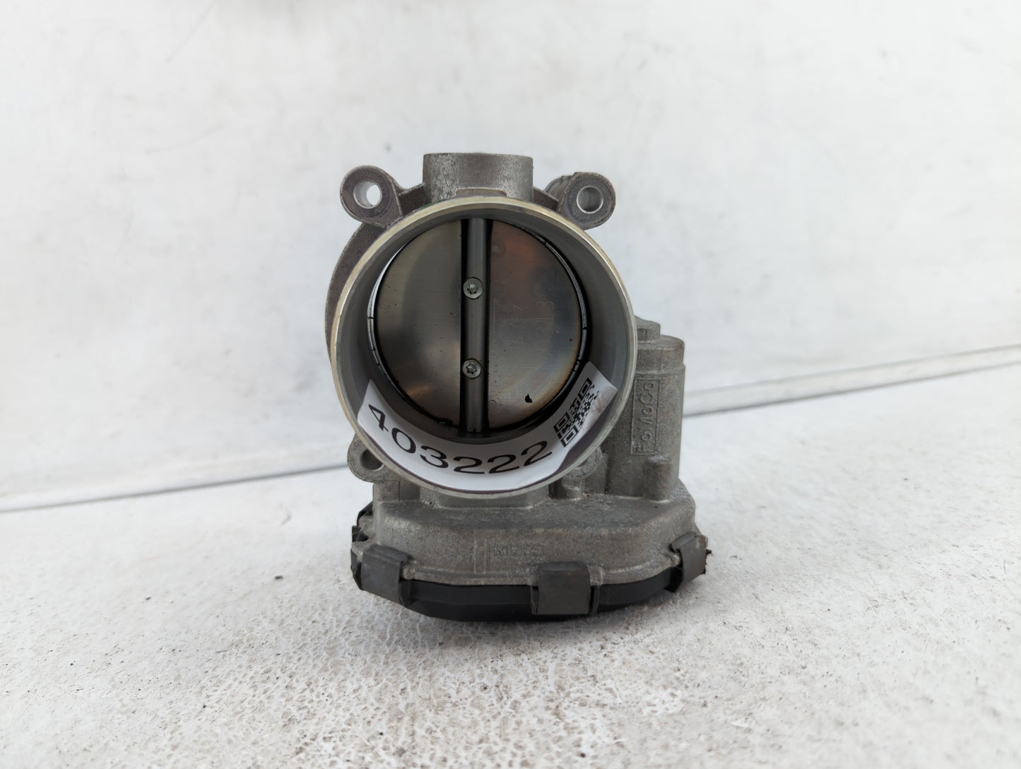 2017-2019 Ford F-150 Throttle Body P/N:71562054 HL3E-9F991-AA Fits Fits 2017 2018 2019 OEM Used Auto Parts - Oemusedautopart