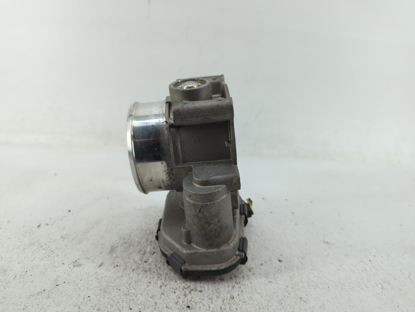 2017-2022 Ford F-150 Throttle Body P/N:HL3E-9F991-AA Fits Fits 2017 2018 2019 2020 2021 2022 OEM Used Auto Parts - Oemusedau