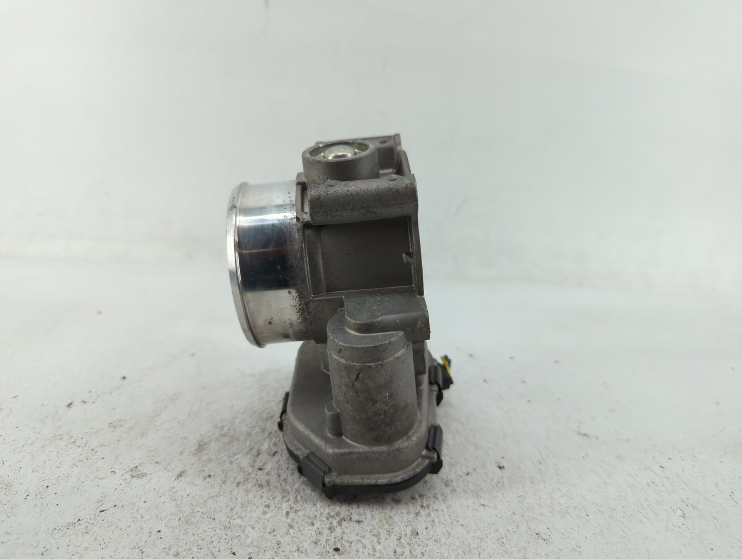 2017-2022 Ford F-150 Throttle Body P/N:HL3E-9F991-AA Fits Fits 2017 2018 2019 2020 2021 2022 OEM Used Auto Parts - Oemusedau