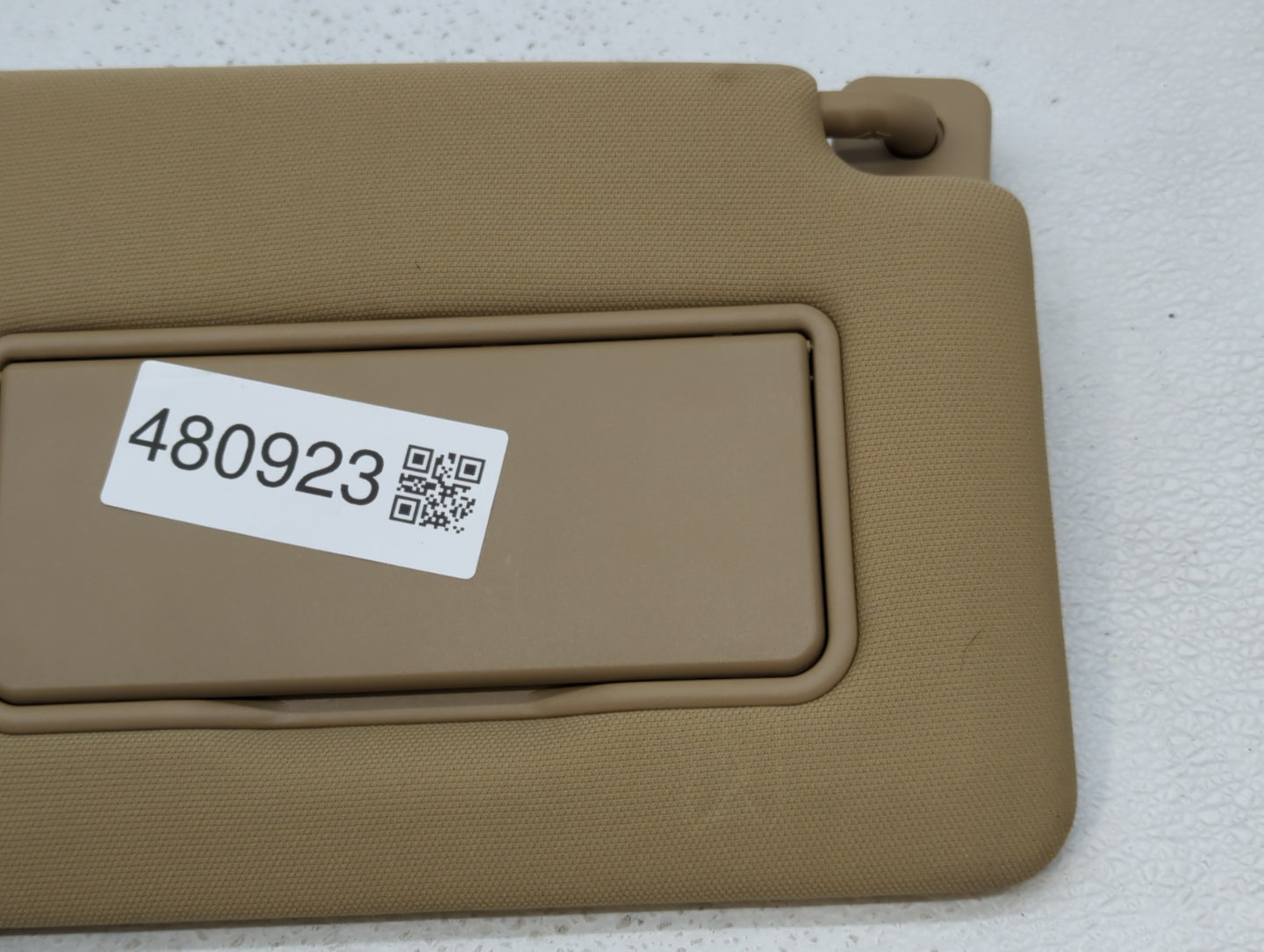 2018-2020 Ford F-150 Sun Visor Shade Replacement Passenger Right Mirror Fits Fits 2018 2019 2020 OEM Used Auto Parts - Oemus