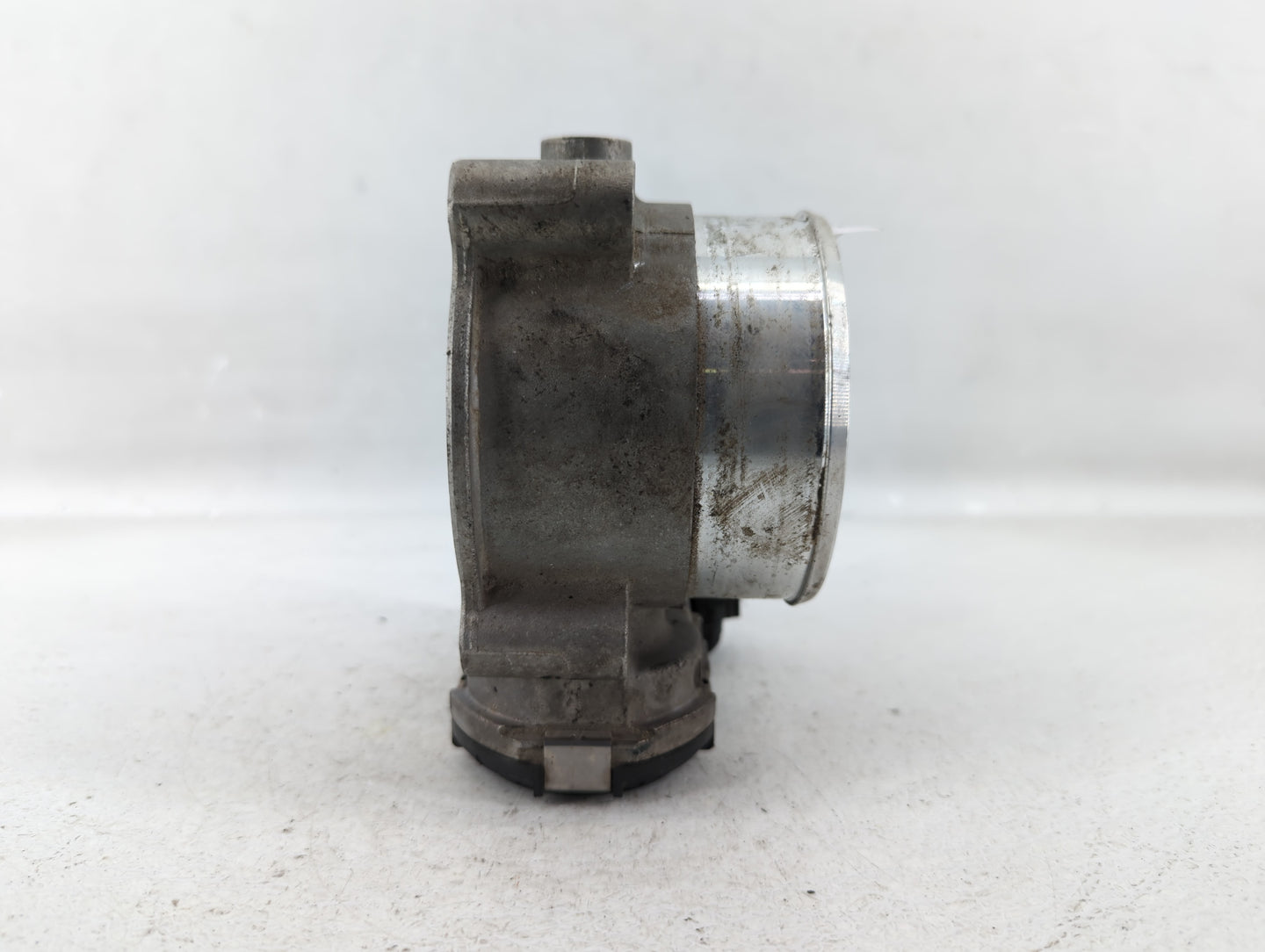 2018-2020 Ford F-150 Throttle Body P/N:JL3E-9F991-AA Fits Fits 2018 2019 2020 2021 2022 OEM Used Auto Parts - Oemusedautopar