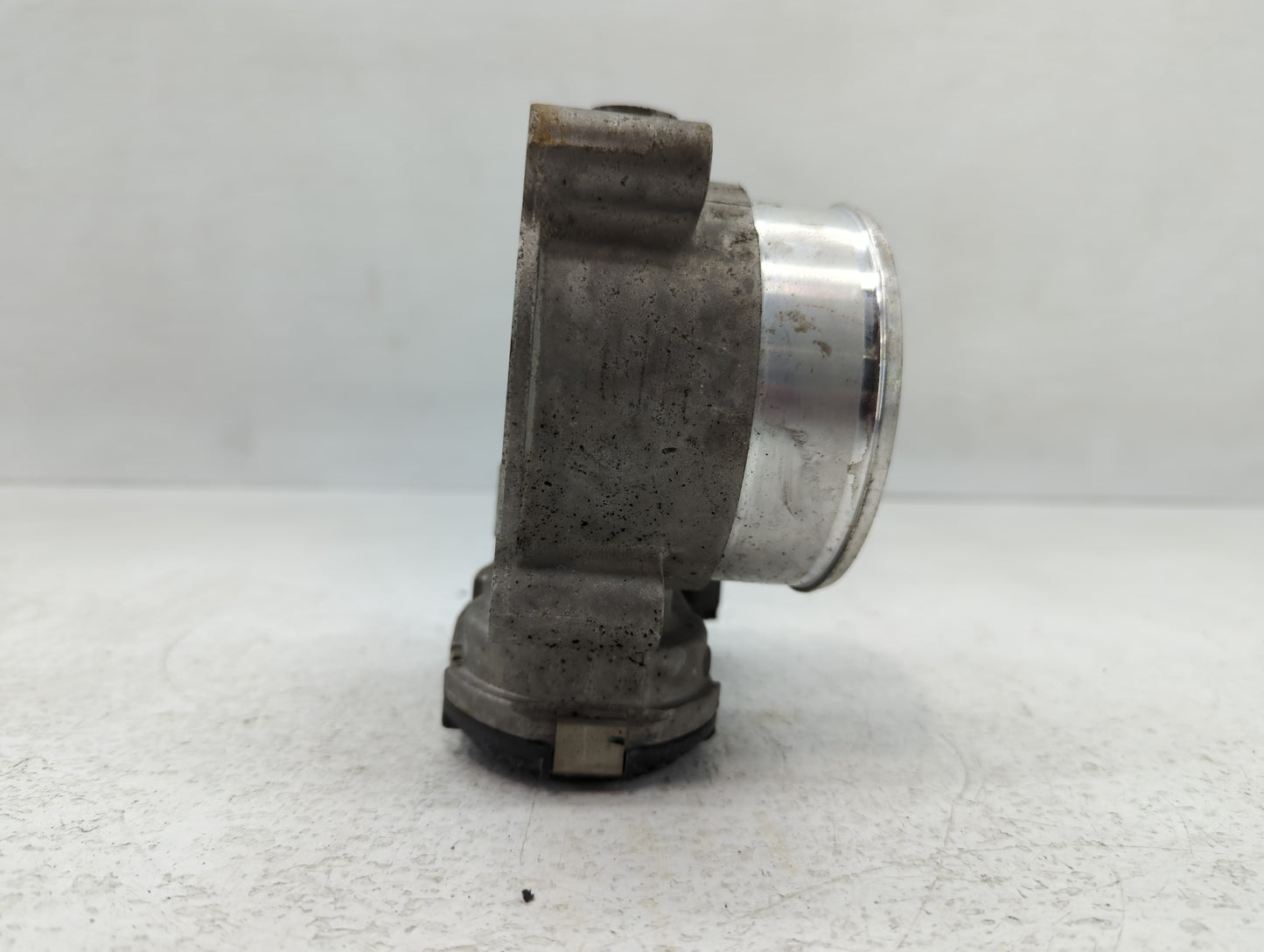 2018-2020 Ford F-150 Throttle Body P/N:JL3E-9F991-AA Fits Fits 2018 2019 2020 2021 2022 OEM Used Auto Parts - Oemusedautopar