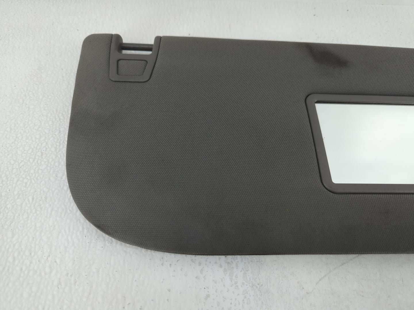 2018-2020 Ford F-150 Sun Visor Shade Replacement Passenger Right Mirror Fits Fits 2018 2019 2020 OEM Used Auto Parts - Oemus