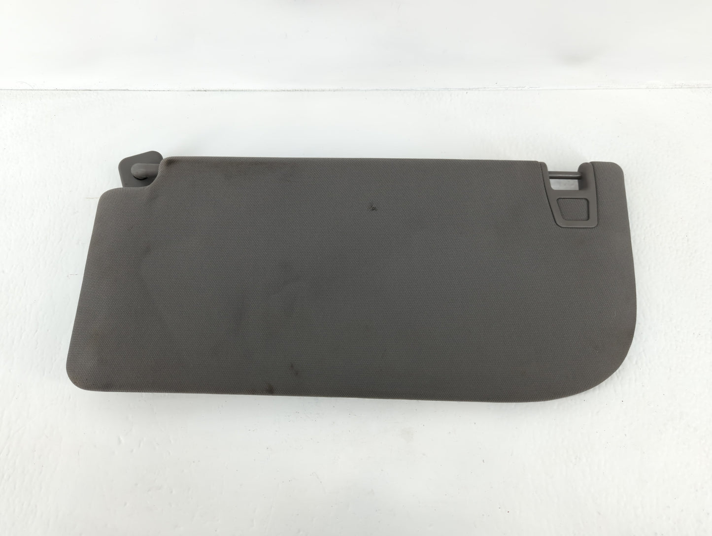 2018-2020 Ford F-150 Sun Visor Shade Replacement Passenger Right Mirror Fits Fits 2018 2019 2020 OEM Used Auto Parts - Oemus